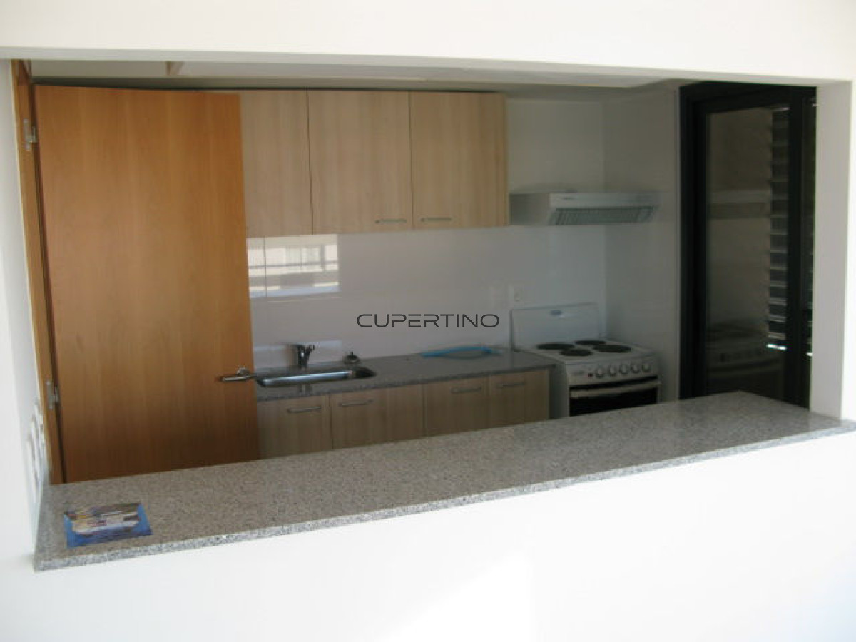 Apartamento ID.1720 - A pasos del centro de Maldonado3 Dormitorios.