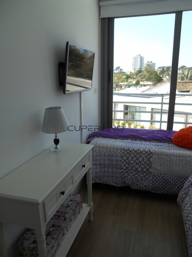 Apartamento ID.1614 - Excelente ubicación, torre nueva.
