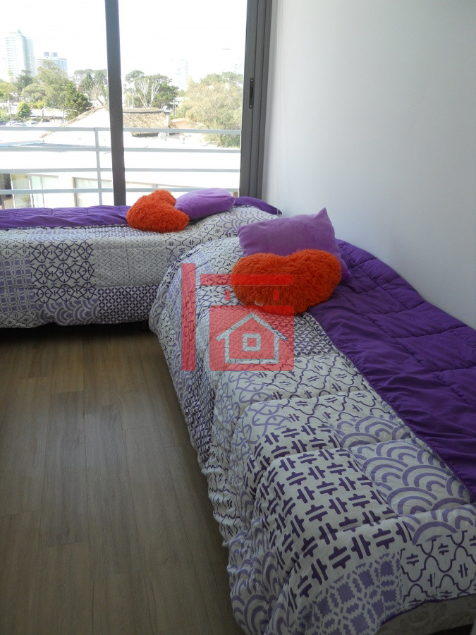 Apartamento ID.717 - Excelente ubicación, torre nueva.