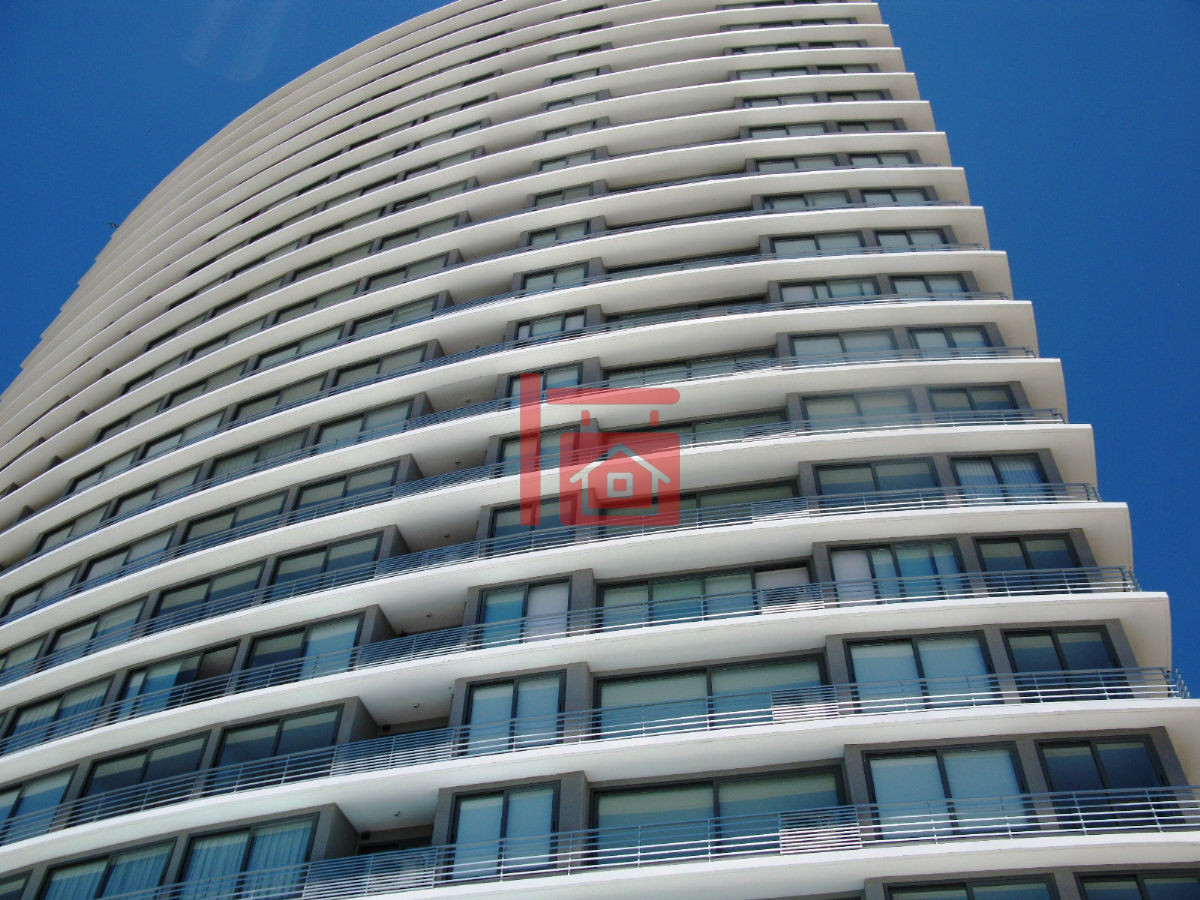 Apartamento ID.717 - Excelente ubicación, torre nueva.