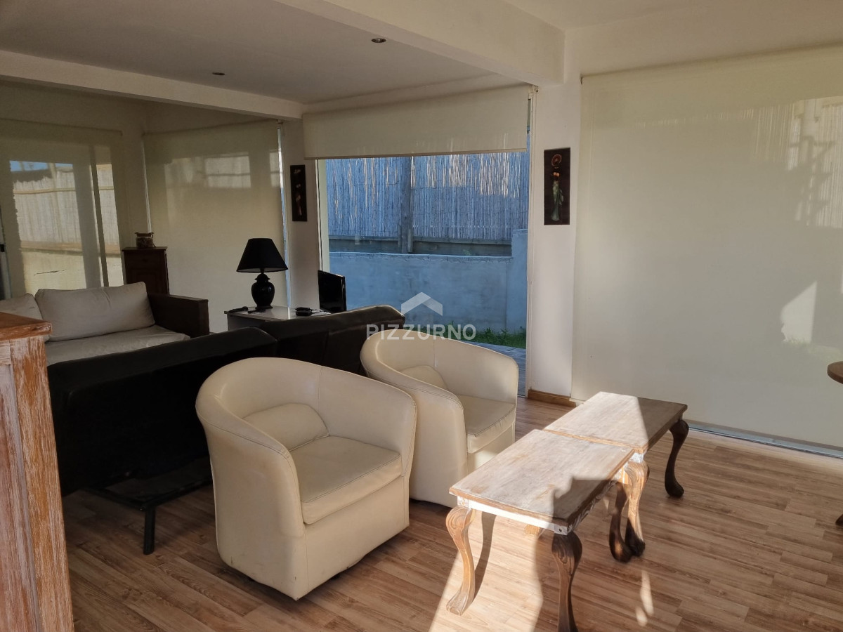 Casa Ref.528 - Casa en Altos de Punta Piedras, 3 dormitorios *