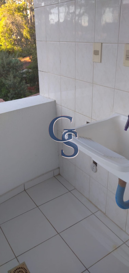 Apartamento ID.663 - A metros de Playa Mansa