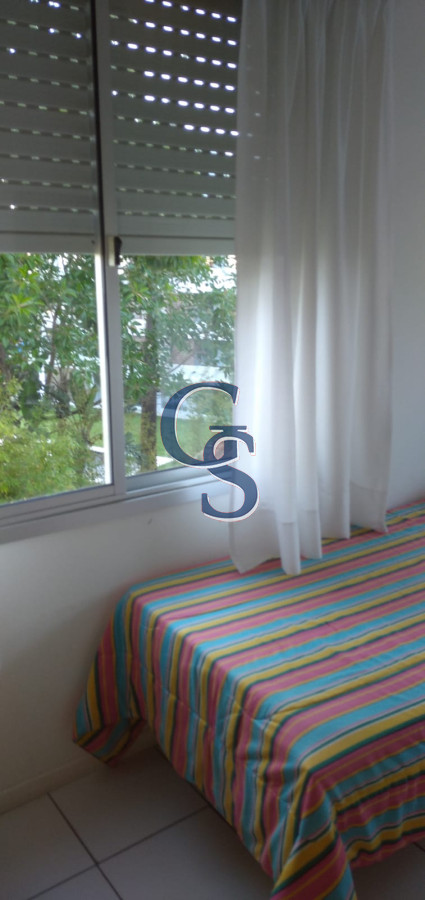 Apartamento ID.663 - A metros de Playa Mansa