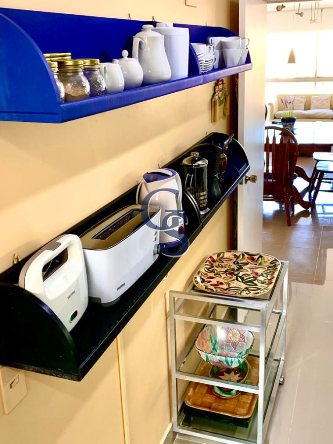 Apartamento ID.290296 - A pasos de Playa Mansa y Playa Brava. Próximo a la Península.