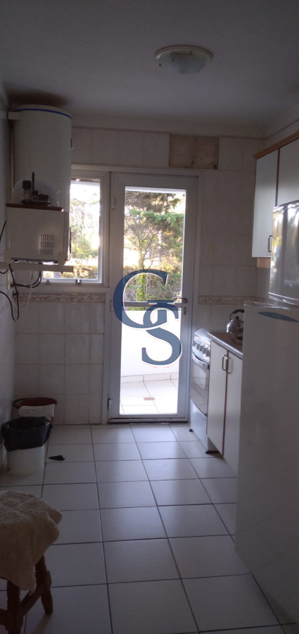 Apartamento ID.663 - A metros de Playa Mansa