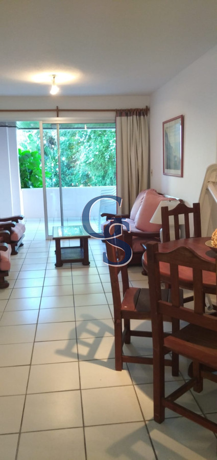 Apartamento ID.290131 - A metros de Playa Mansa