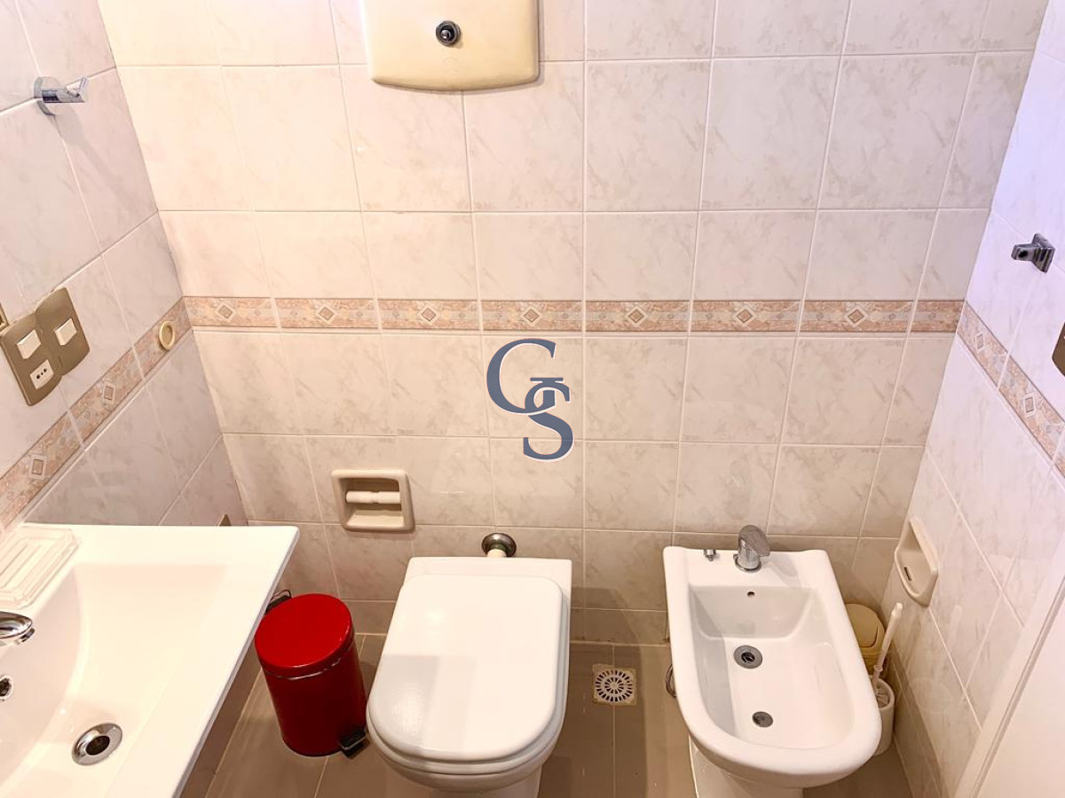 Apartamento ID.290296 - A pasos de Playa Mansa y Playa Brava. Próximo a la Península.