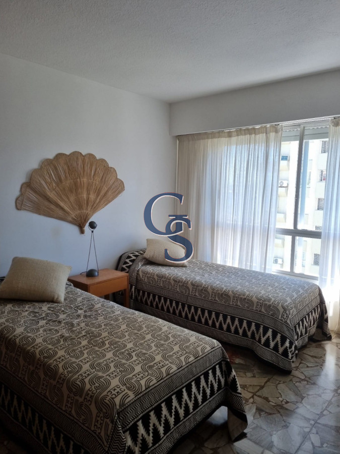 Apartamento ID.573 - primera línea a la mansa