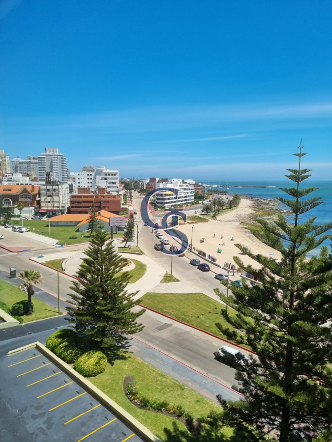 Apartamento ID.573 - primera línea a la mansa