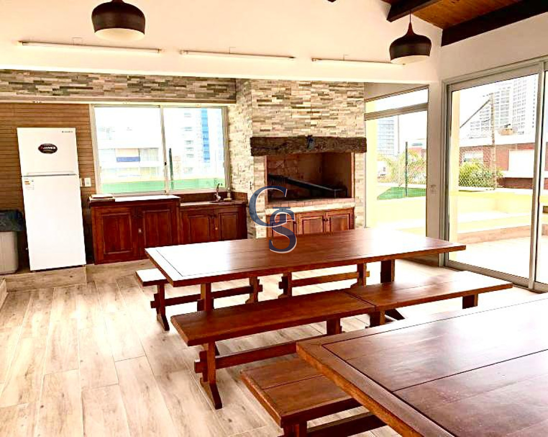 Apartamento ID.290296 - A pasos de Playa Mansa y Playa Brava. Próximo a la Península.