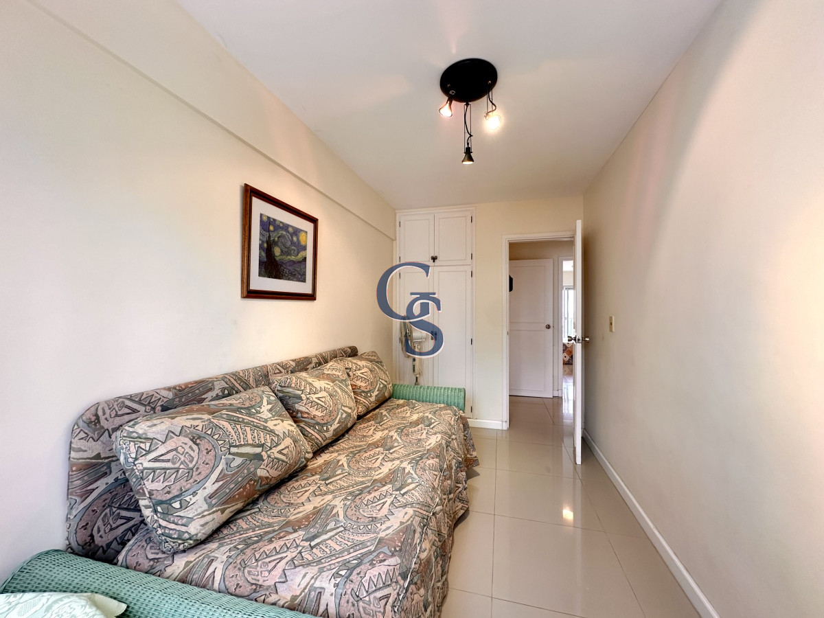 Apartamento ID.90395 - A pasitos del mar, de playa Brava, rodeado de todos los servicios.