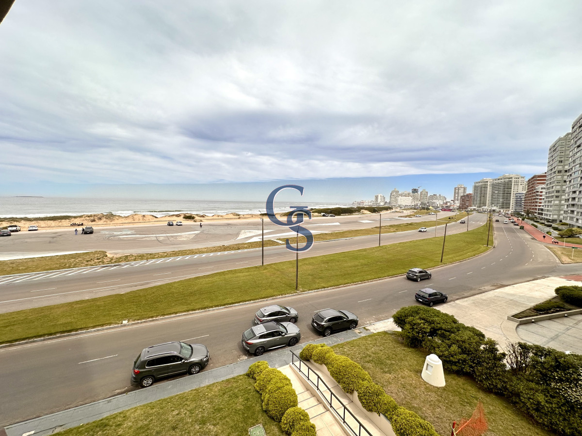 Apartamento ID.1014 - Frente al mar. 