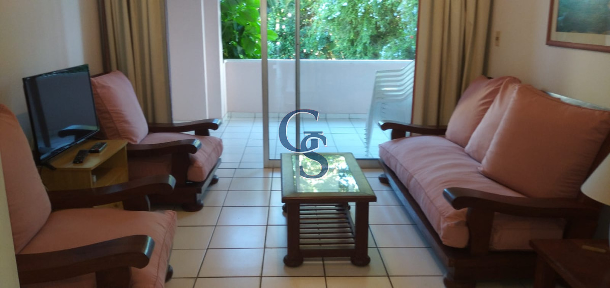 Apartamento ID.290131 - A metros de Playa Mansa