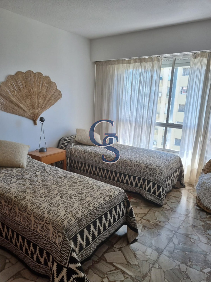 Apartamento ID.573 - primera línea a la mansa