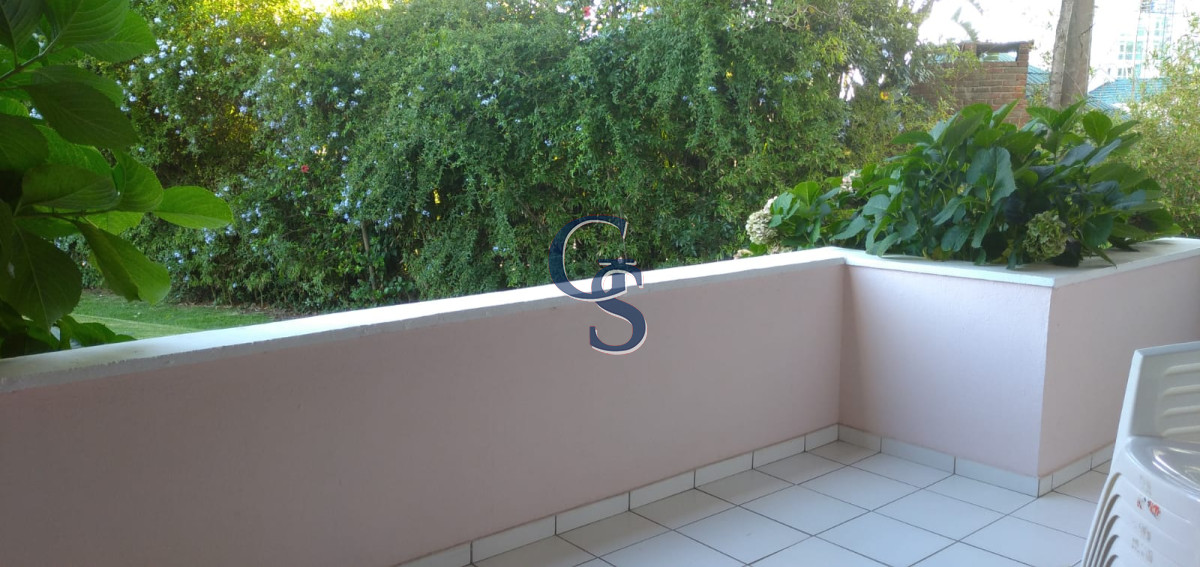 Apartamento ID.290131 - A metros de Playa Mansa