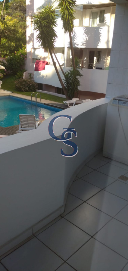 Apartamento ID.290131 - A metros de Playa Mansa