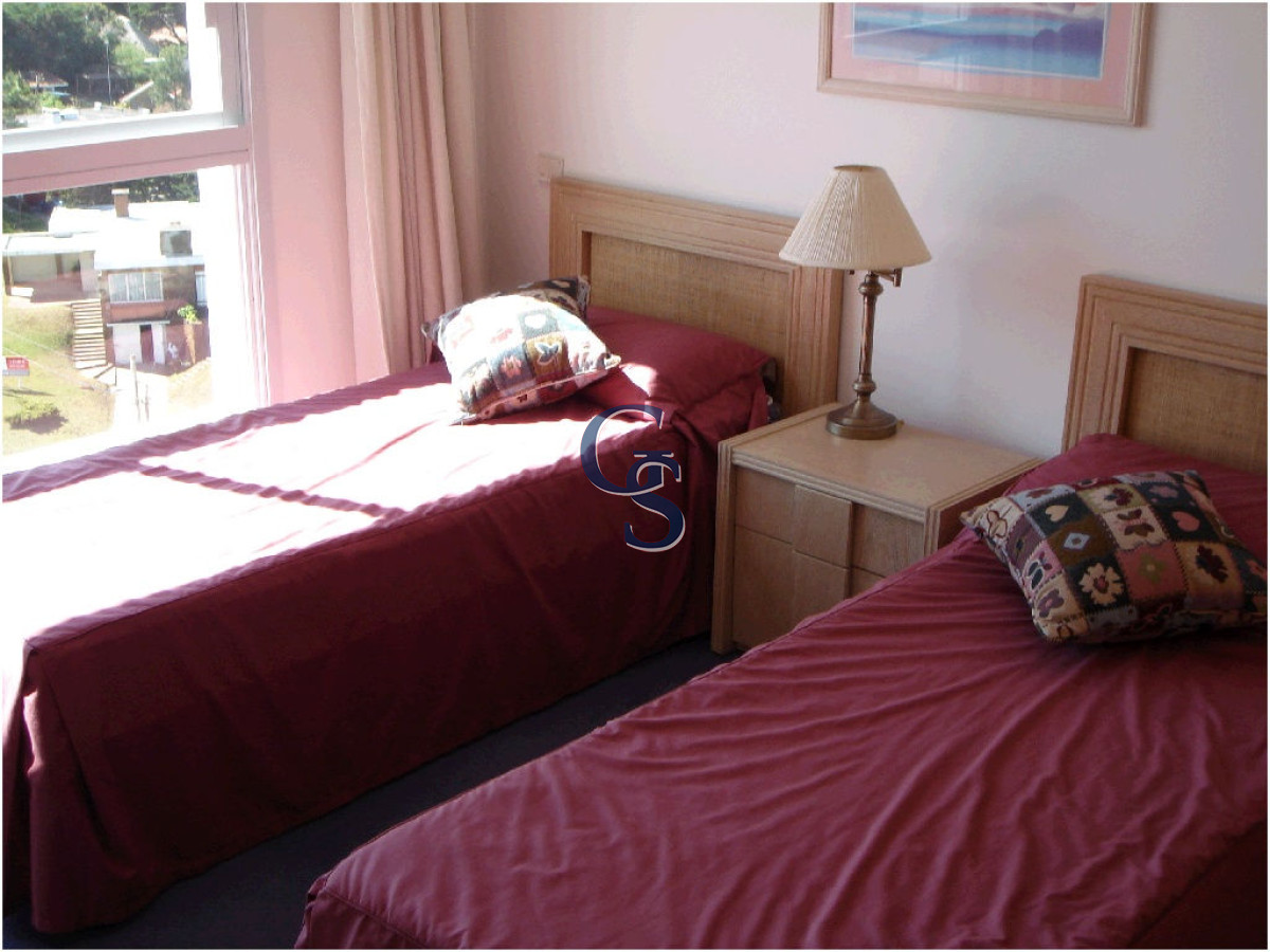 Apartamento ID.1249 - Edificio de categoria