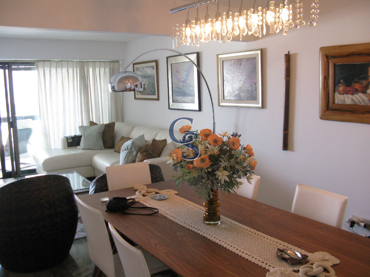 Apartamento ID.1695 - Complejo en 1° fila - Excelente ubicación.