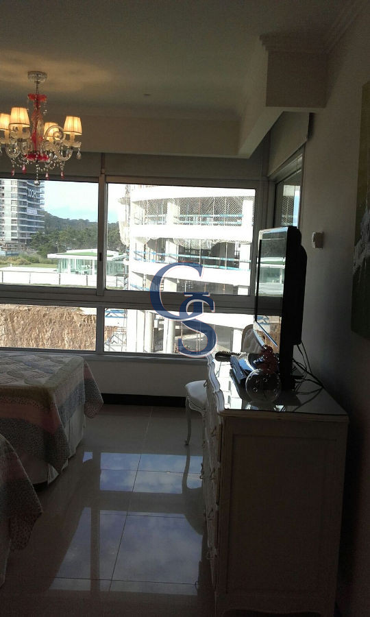 Apartamento ID.291042 - Apartamento en TORRE LOBOS,  En Venta, Brava, Punta del Este, 3 Dormitorios.