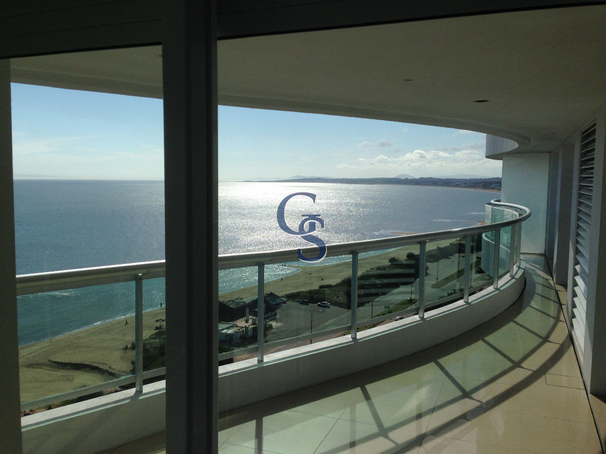 Apartamento ID.291133 - Torre Premium con vista a la bahía.