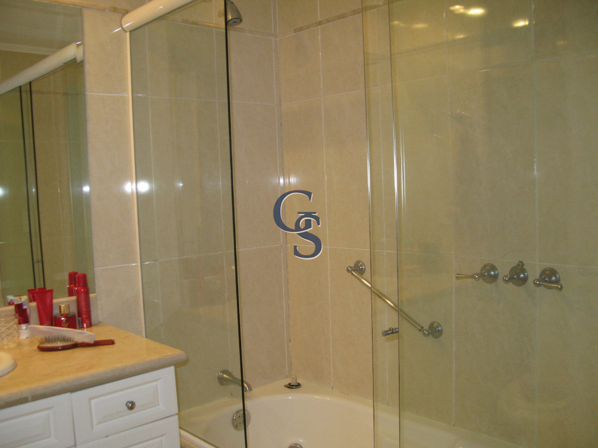 Apartamento ID.292861 - Apartamento en MILLENIUM TOWER, Mansa, Punta del Este, 2 Dormitorios.