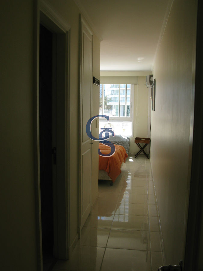 Apartamento ID.292861 - Apartamento en MILLENIUM TOWER, Mansa, Punta del Este, 2 Dormitorios.
