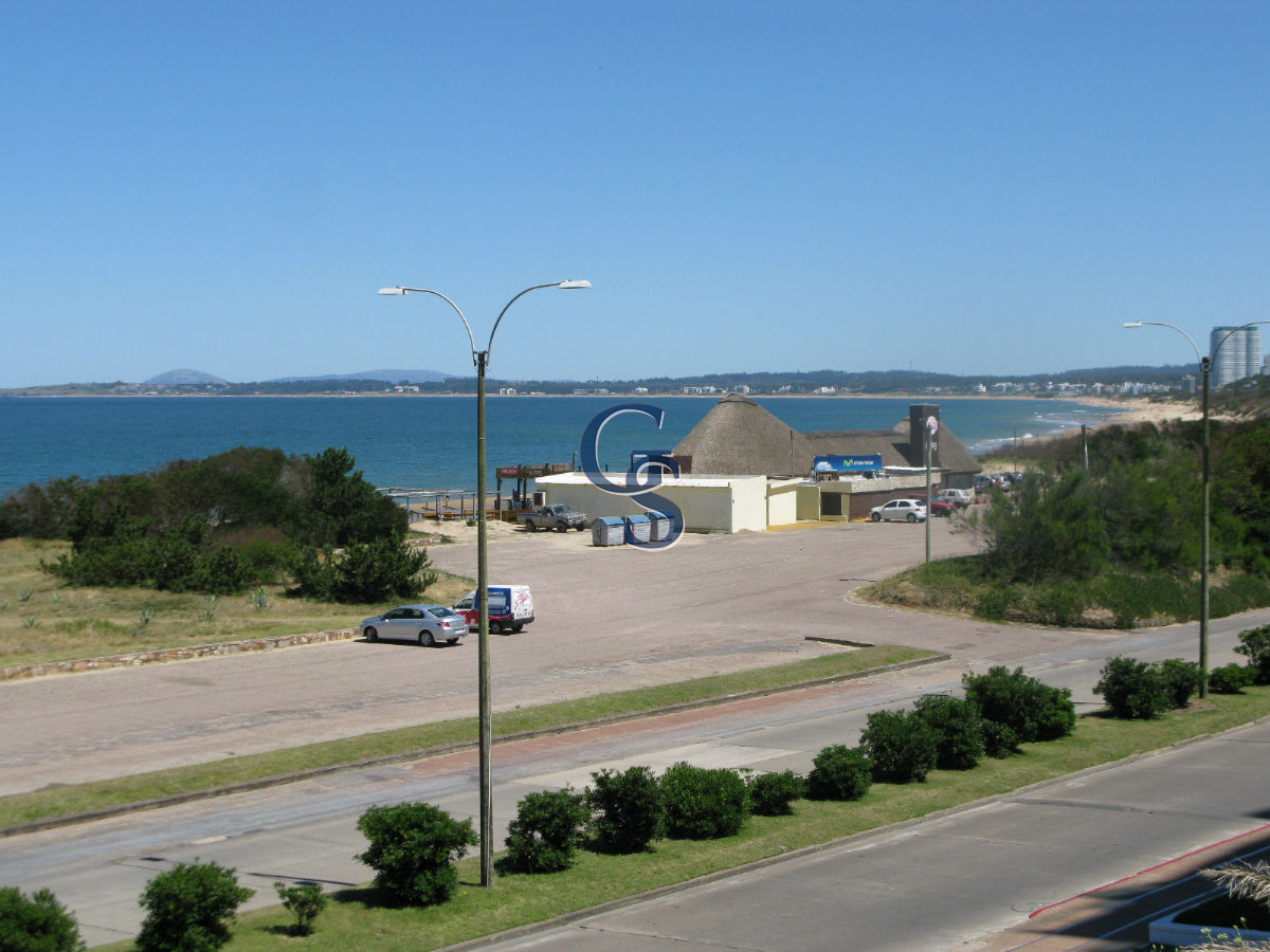 Apartamento ID.292861 - Apartamento en MILLENIUM TOWER, Mansa, Punta del Este, 2 Dormitorios.