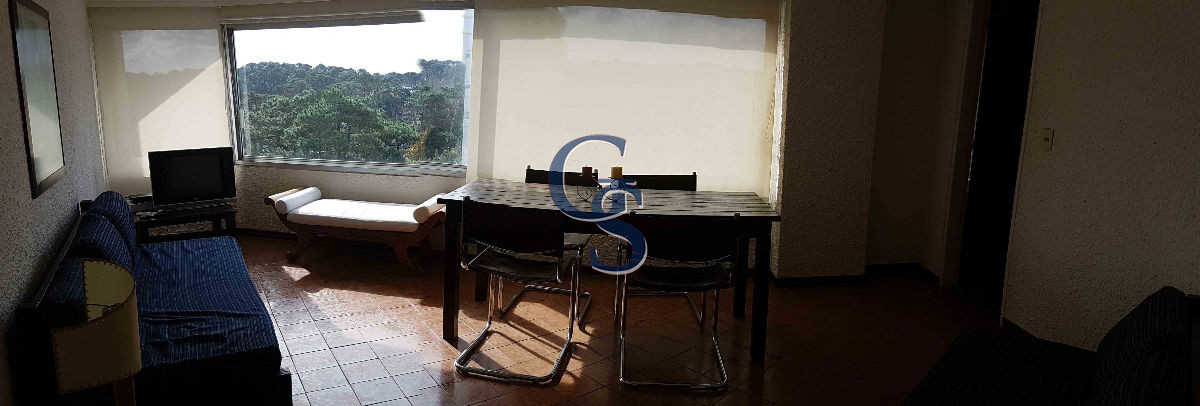 Apartamento ID.293047 - Sobre reconocida avenida.