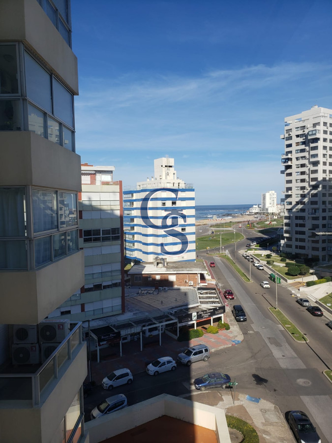 Apartamento ID.298493 - cerca de todo , playa mansa , Gorlero  y Shopping