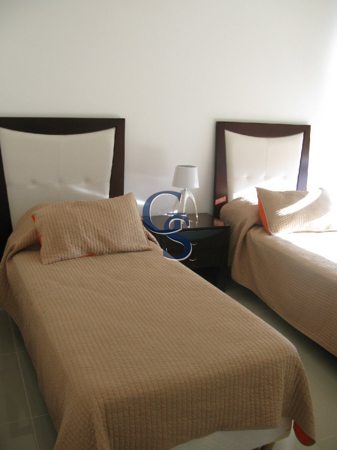 Apartamento ID.293112 - A pasos de Playa Brava y Playa Mansa, y próximo a la Península.