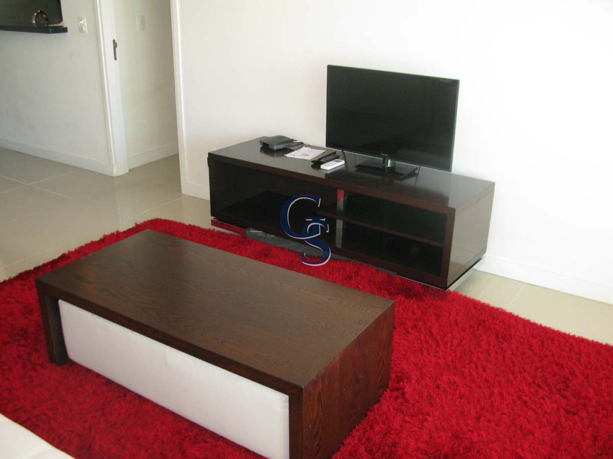 Apartamento ID.293112 - A pasos de Playa Brava y Playa Mansa, y próximo a la Península.
