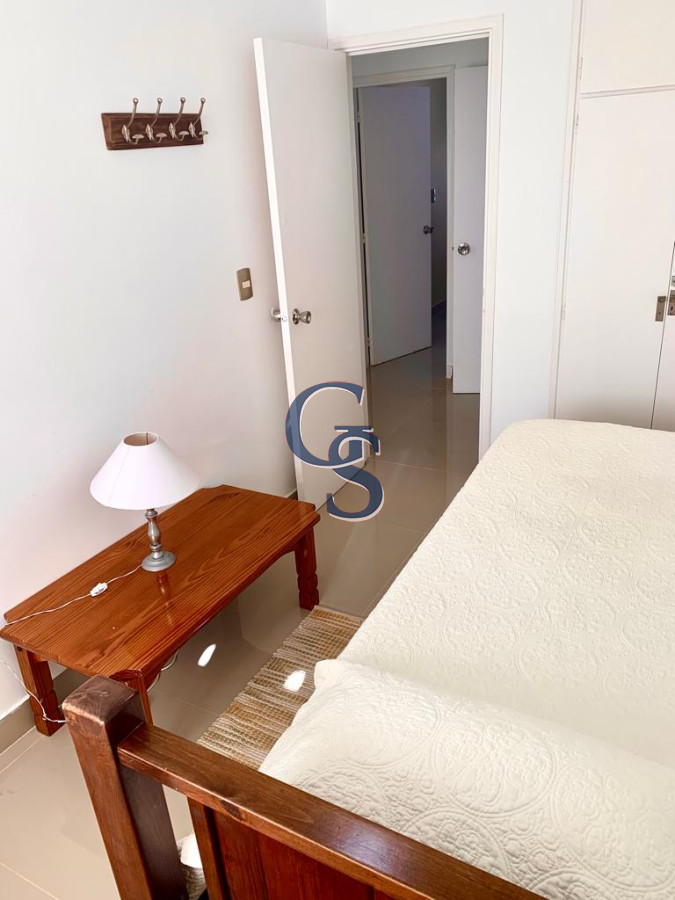 Apartamento ID.290296 - A pasos de Playa Mansa y Playa Brava. Próximo a la Península.