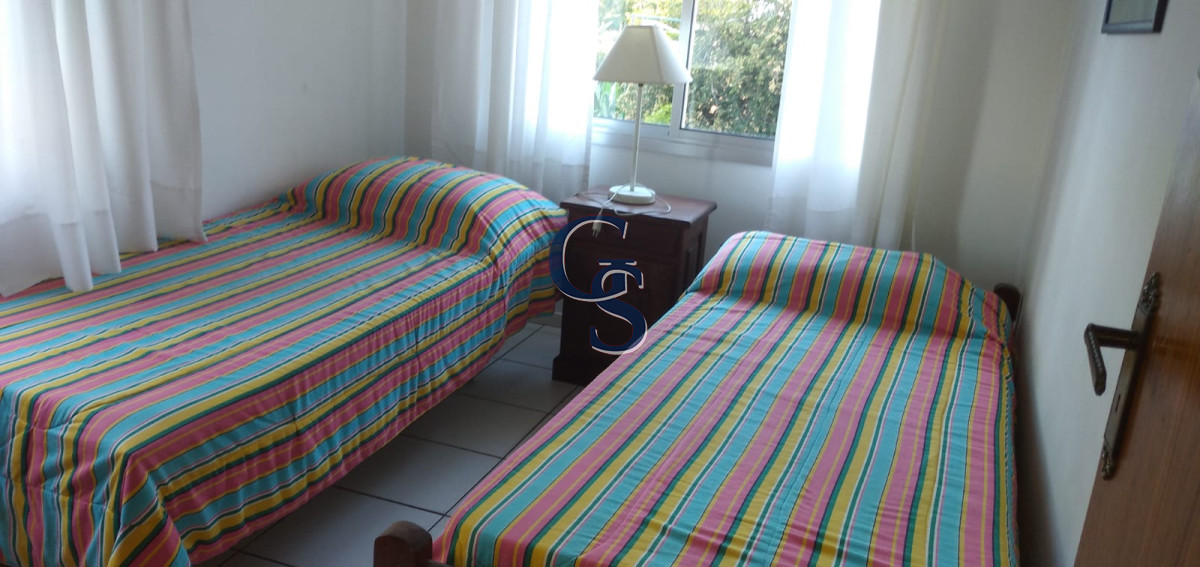 Apartamento ID.663 - A metros de Playa Mansa