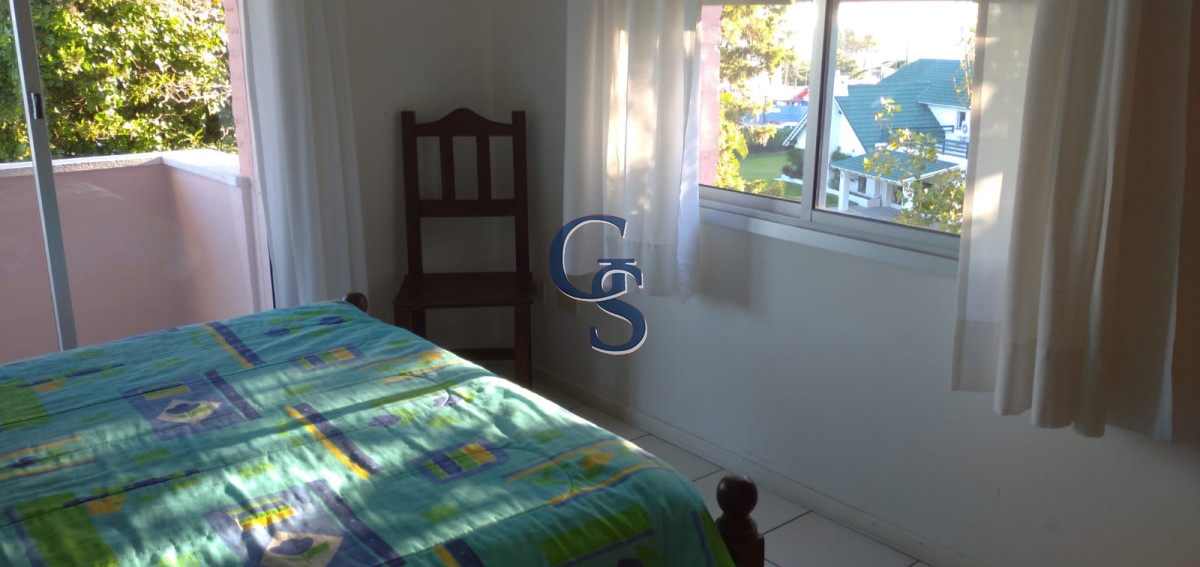 Apartamento ID.663 - A metros de Playa Mansa