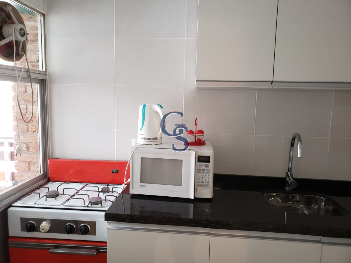 Apartamento ID.653 - Frente a Playa Mansa
