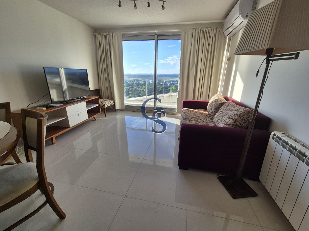Apartamento ID.298211 - Piso alto. 