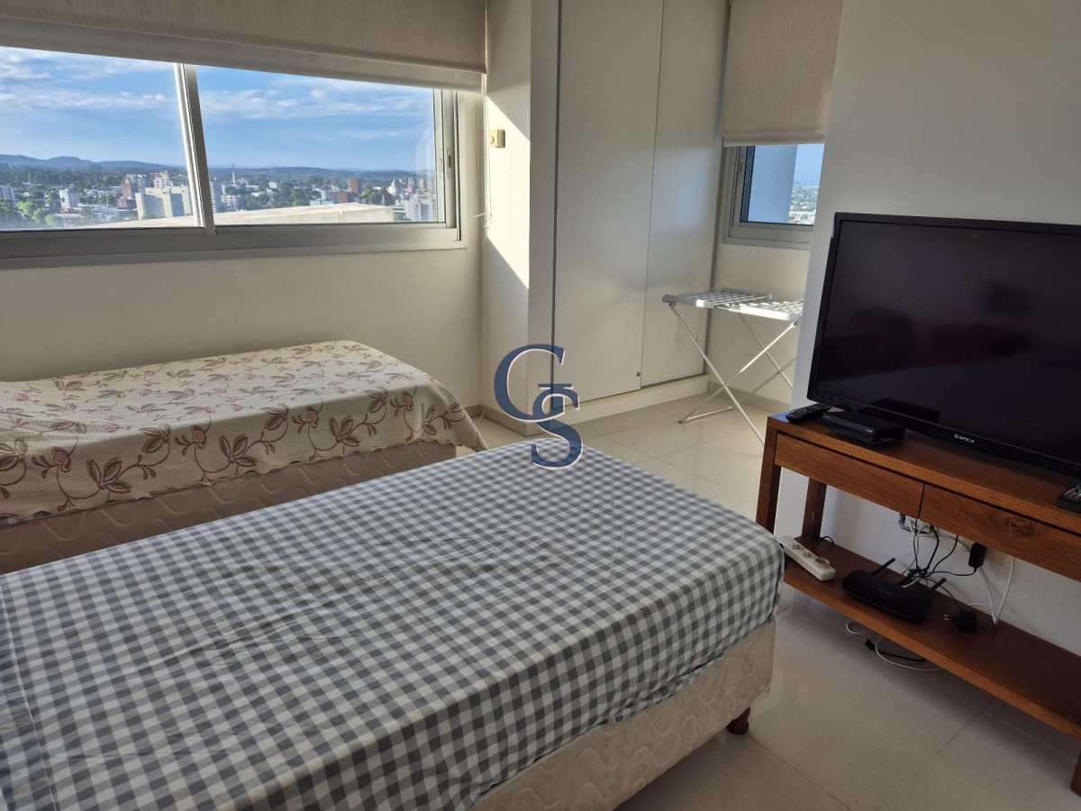 Apartamento ID.298211 - Piso alto. 