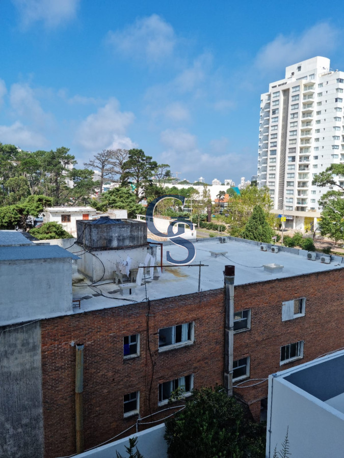 Apartamento ID.293055 - En zona muy tranquila y cerca de todo