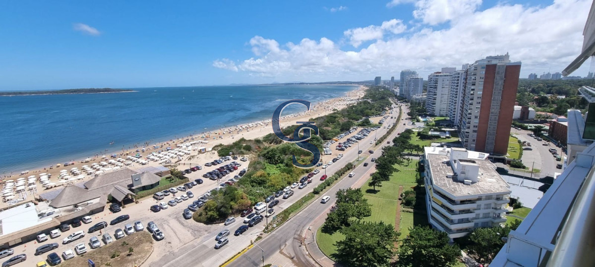 Apartamento ID.1833 - Piso alto con increíble vista al mar.