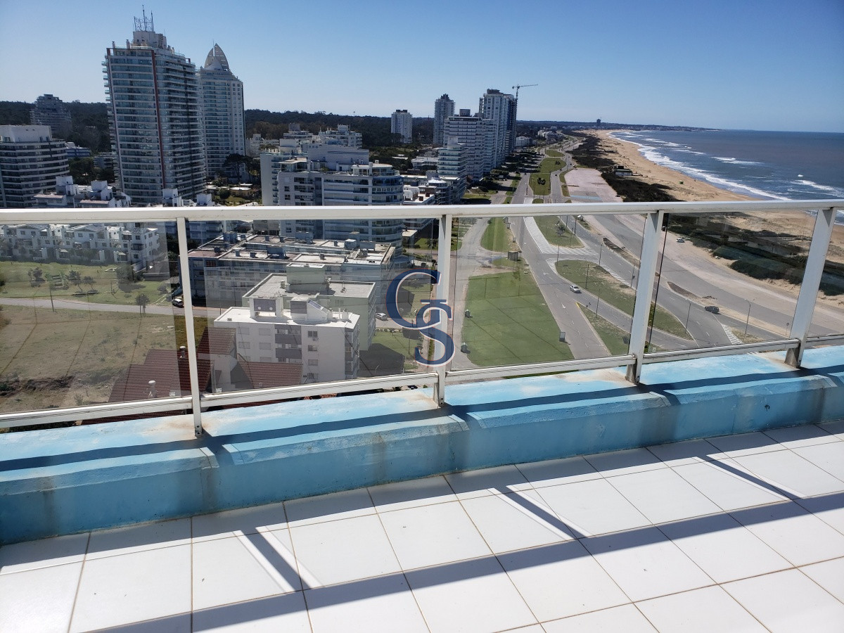 Apartamento ID.1285 - Penthouse con vista almar. 