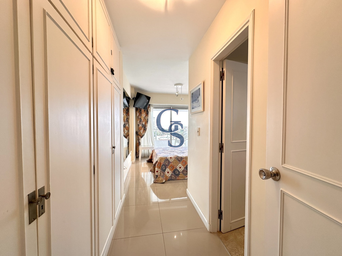 Apartamento ID.90395 - A pasitos del mar, de playa Brava, rodeado de todos los servicios.