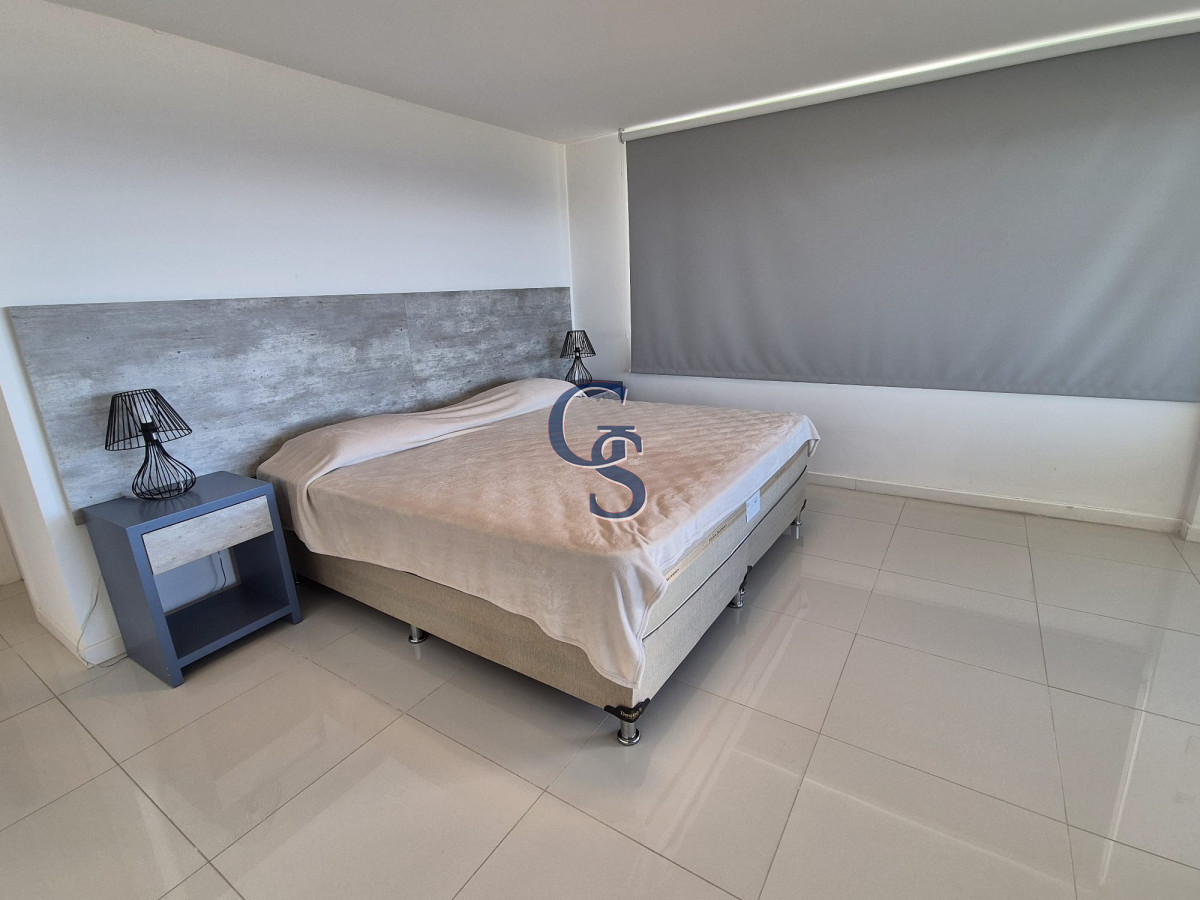 Apartamento ID.293118 - Pent house en 1° fila.   A ESTRENAR