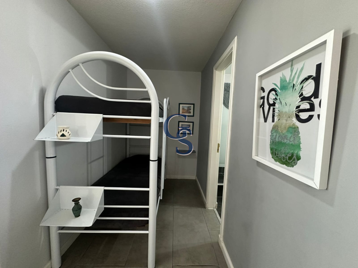 Apartamento ID.2294 - Próximo a Playa Mansa.