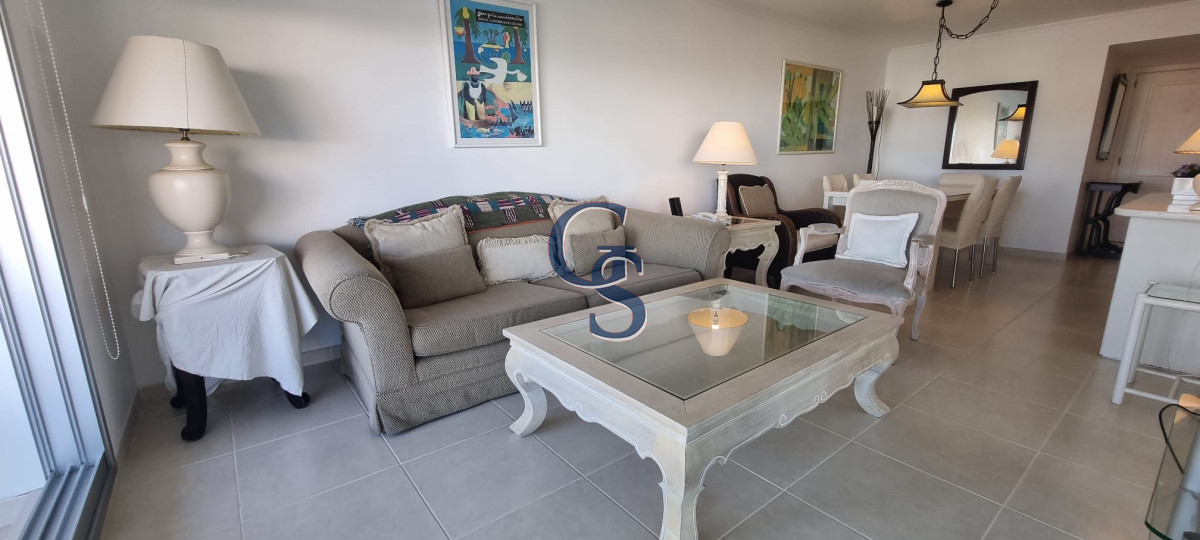 Apartamento ID.290861 - Apartamento en ART BOULEVARD, Mansa, Punta del Este, 2 Dormitorios.