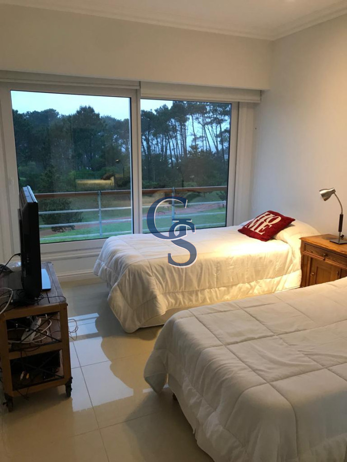 Apartamento ID.297514 - Exclusivo complejo frente a Playa Mansa