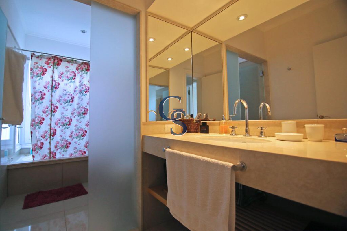 Apartamento ID.297514 - Exclusivo complejo frente a Playa Mansa