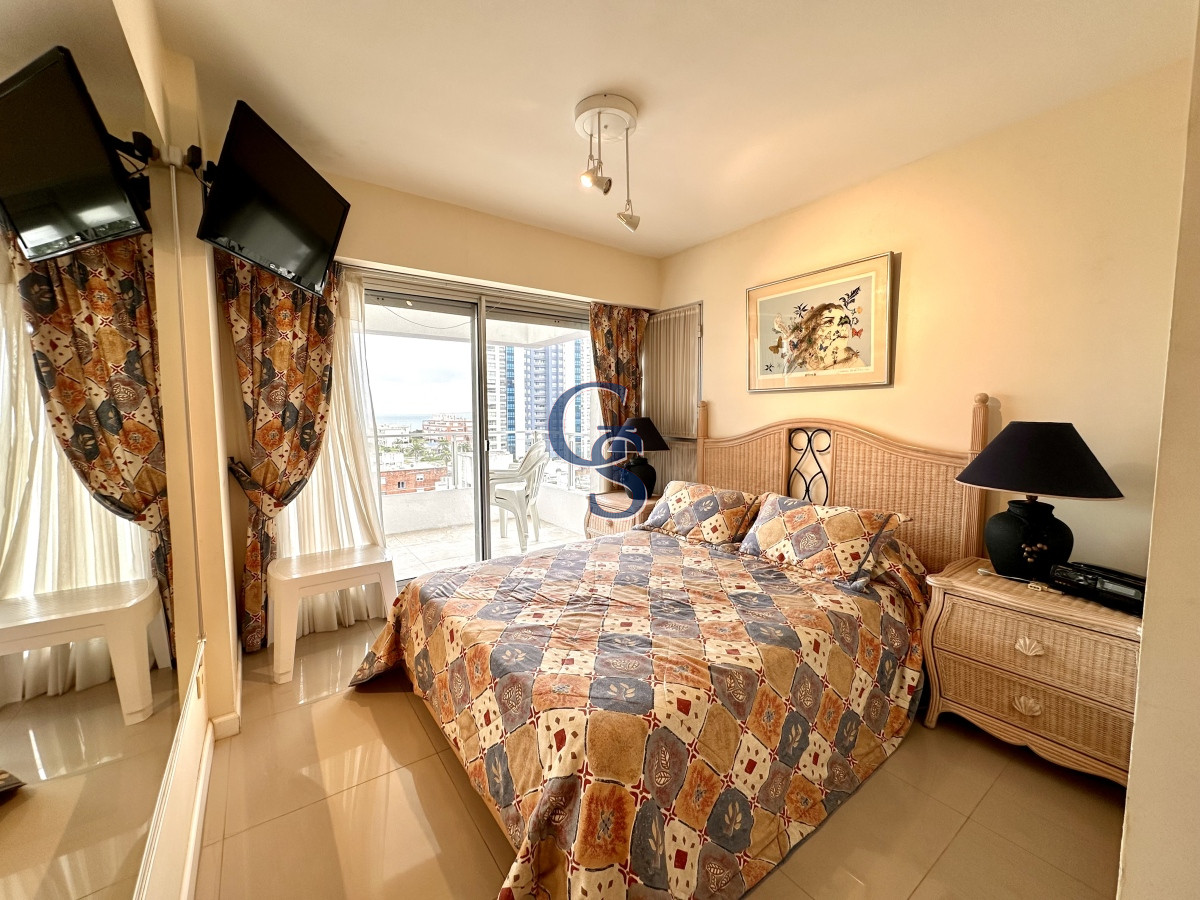 Apartamento ID.90395 - A pasitos del mar, de playa Brava, rodeado de todos los servicios.