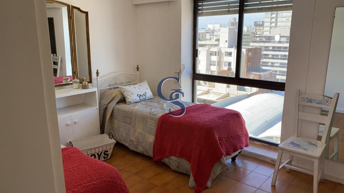 Apartamento ID.10238 - PENINSULA AMPLIO DEPARTAMENTO
