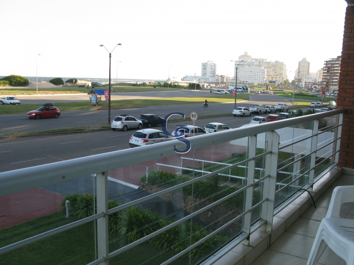 Apartamento ID.298427 - Cómodo departamento frente al mar.