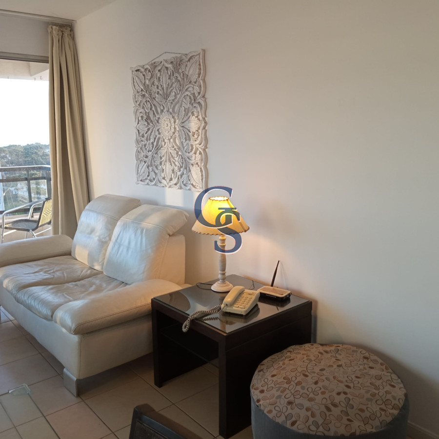 Apartamento ID.292253 - Sobre Reconocida avenida. 